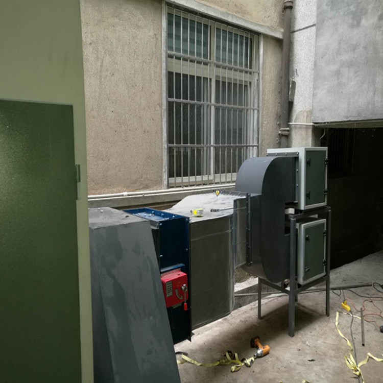 國防科技大學(xué)實(shí)驗室噴漆廢氣處理設備